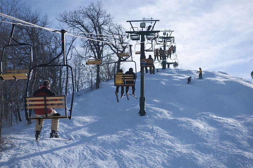 Holiday Inn Club Vacations At Lake Geneva Resort Exterior photo